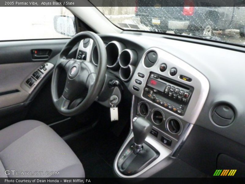 Abyss Black / Slate 2005 Pontiac Vibe