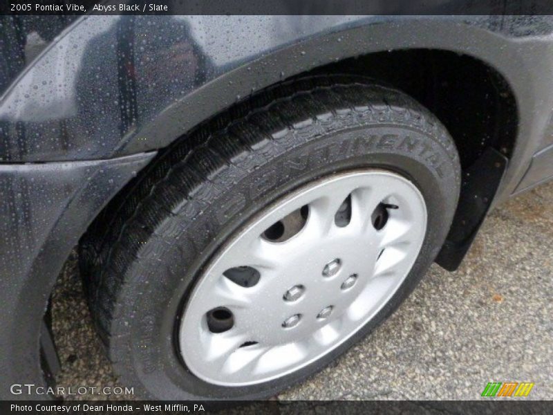 Abyss Black / Slate 2005 Pontiac Vibe