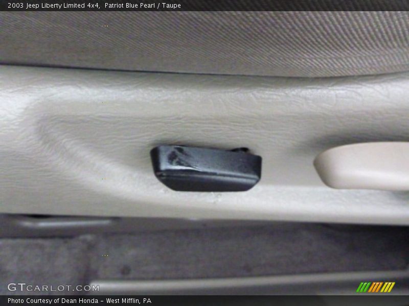 Patriot Blue Pearl / Taupe 2003 Jeep Liberty Limited 4x4