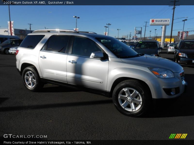 Quicksilver / Black 2009 Saturn Outlook XR AWD