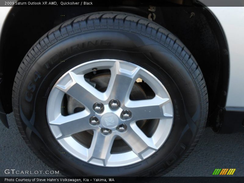 Quicksilver / Black 2009 Saturn Outlook XR AWD