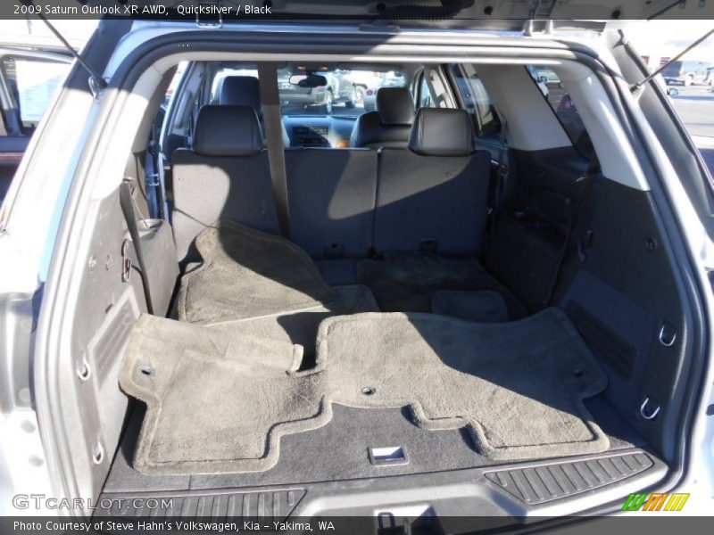 Quicksilver / Black 2009 Saturn Outlook XR AWD