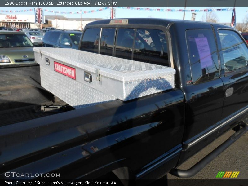 Black / Gray 1996 Dodge Ram 1500 SLT Extended Cab 4x4
