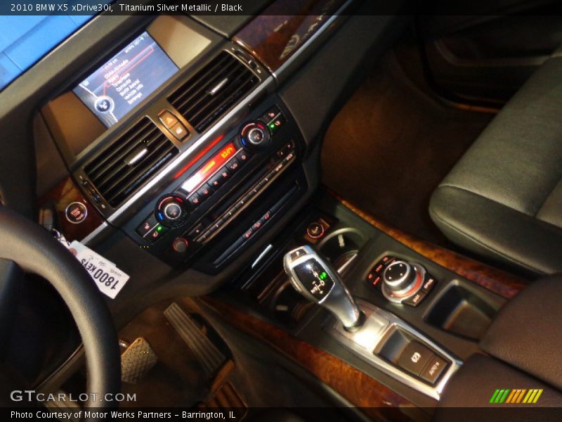 Titanium Silver Metallic / Black 2010 BMW X5 xDrive30i