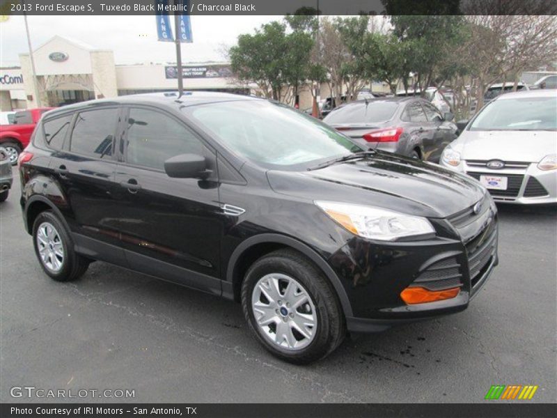 Tuxedo Black Metallic / Charcoal Black 2013 Ford Escape S