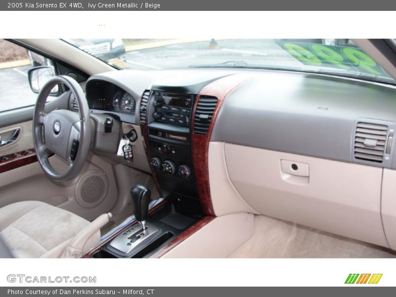 Ivy Green Metallic / Beige 2005 Kia Sorento EX 4WD