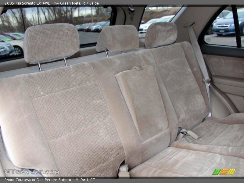 Ivy Green Metallic / Beige 2005 Kia Sorento EX 4WD