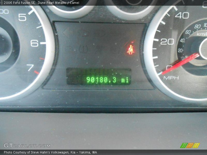 Dune Pearl Metallic / Camel 2006 Ford Fusion SE