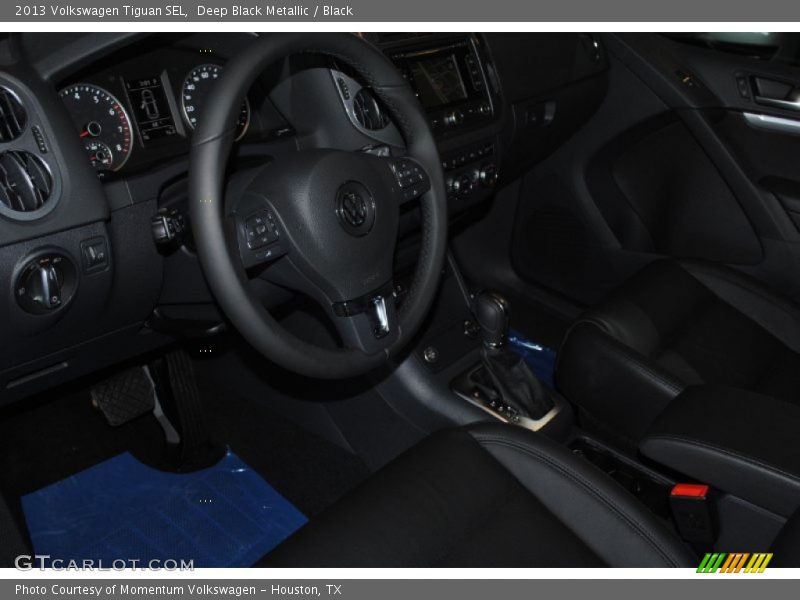 Deep Black Metallic / Black 2013 Volkswagen Tiguan SEL