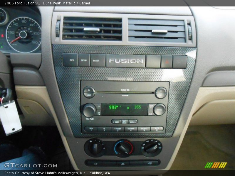 Dune Pearl Metallic / Camel 2006 Ford Fusion SE