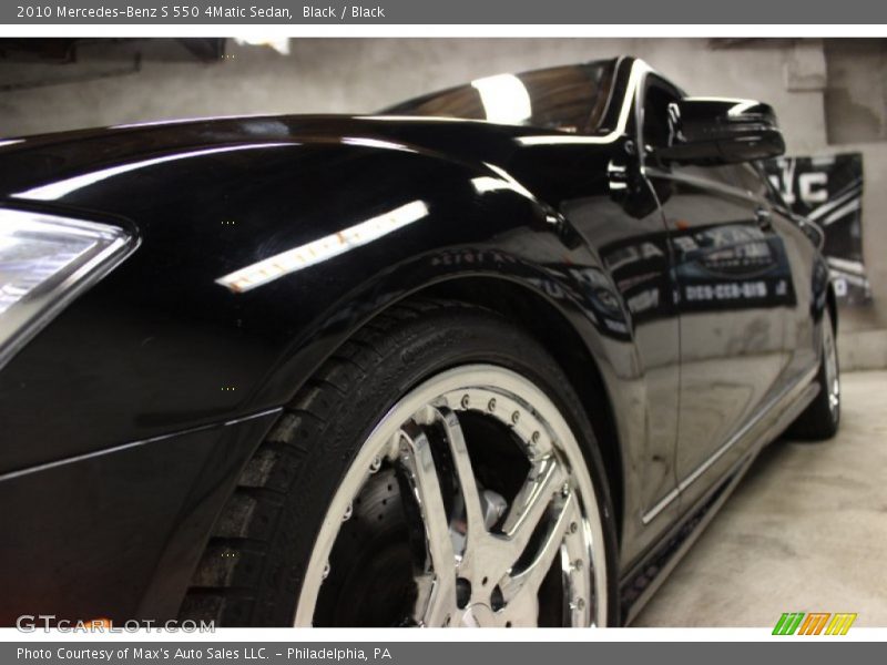 Black / Black 2010 Mercedes-Benz S 550 4Matic Sedan