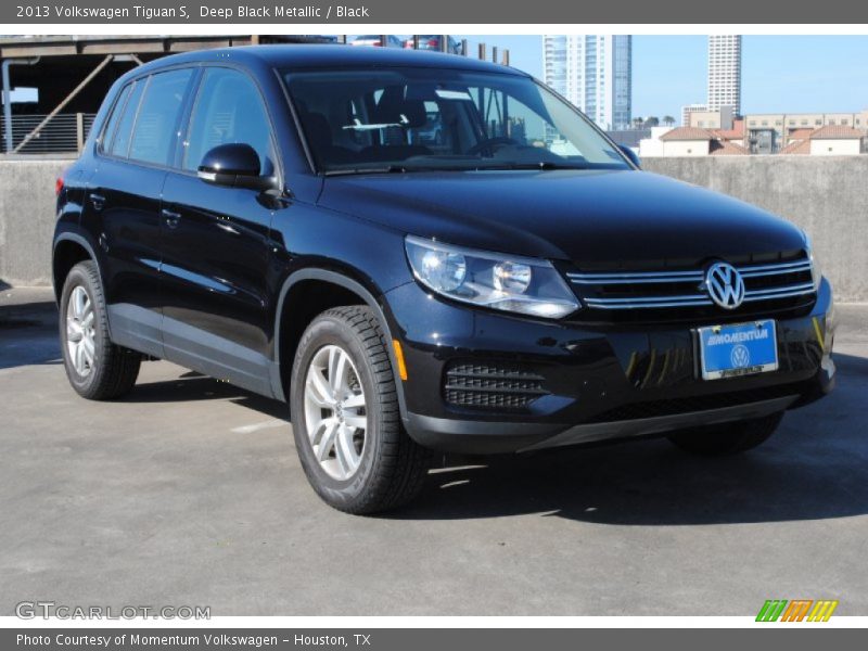 Deep Black Metallic / Black 2013 Volkswagen Tiguan S
