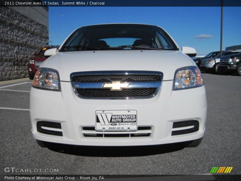 Summit White / Charcoal 2011 Chevrolet Aveo LT Sedan