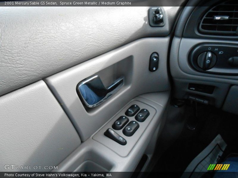 Controls of 2001 Sable GS Sedan