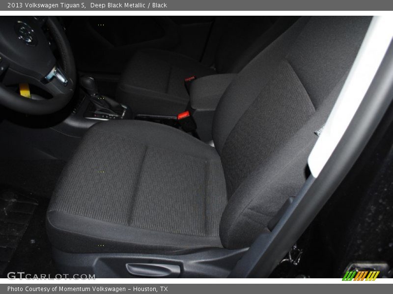 Deep Black Metallic / Black 2013 Volkswagen Tiguan S