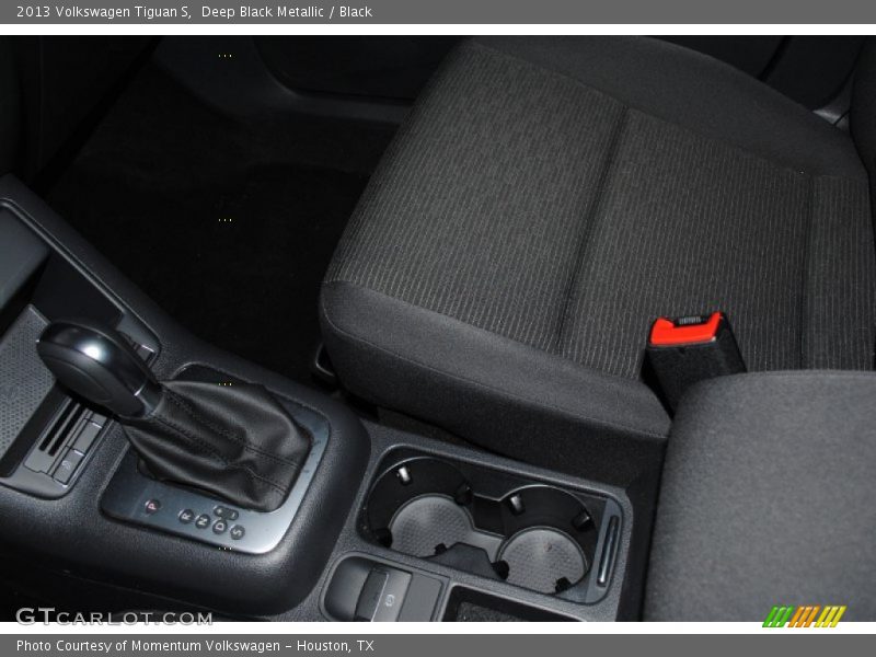 Deep Black Metallic / Black 2013 Volkswagen Tiguan S