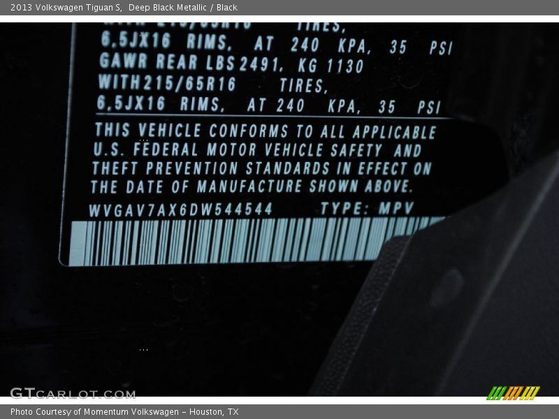 Deep Black Metallic / Black 2013 Volkswagen Tiguan S