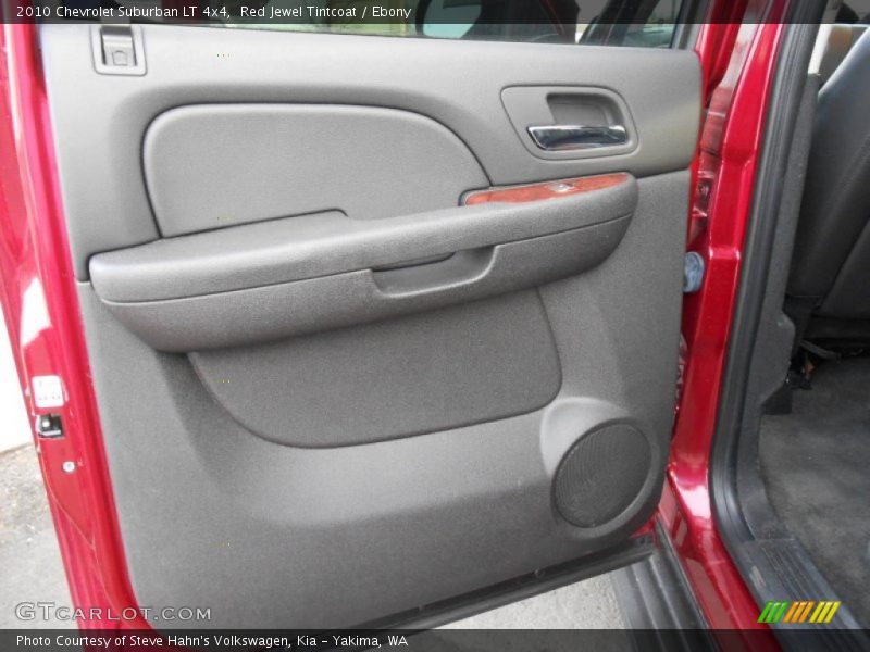 Door Panel of 2010 Suburban LT 4x4