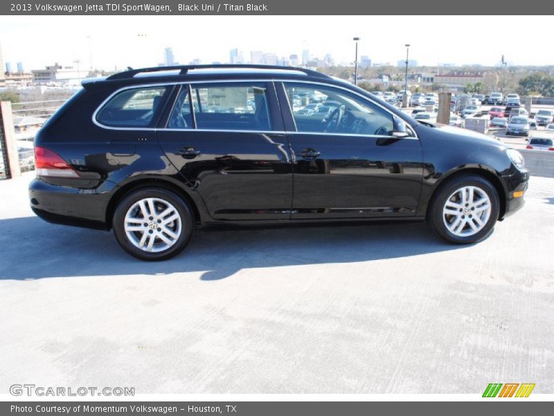 Black Uni / Titan Black 2013 Volkswagen Jetta TDI SportWagen