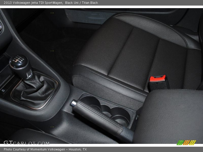 Black Uni / Titan Black 2013 Volkswagen Jetta TDI SportWagen