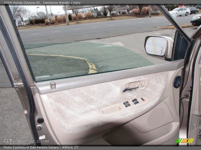 Sandstone Metallic / Ivory 2004 Honda Odyssey EX