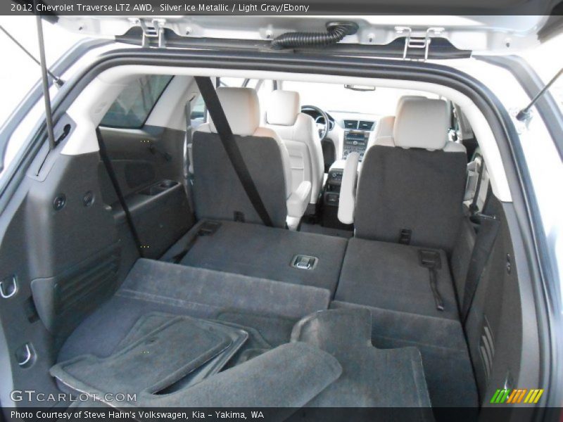  2012 Traverse LTZ AWD Trunk