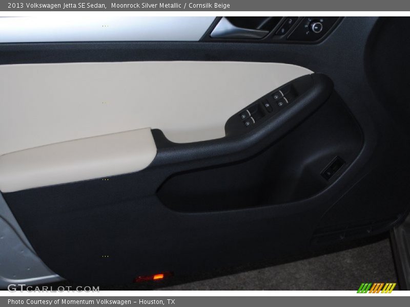 Moonrock Silver Metallic / Cornsilk Beige 2013 Volkswagen Jetta SE Sedan