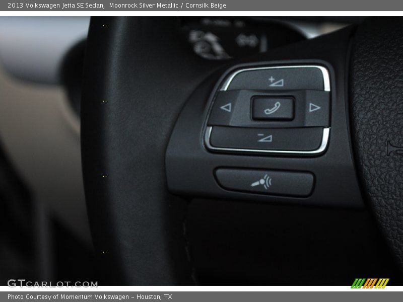 Moonrock Silver Metallic / Cornsilk Beige 2013 Volkswagen Jetta SE Sedan