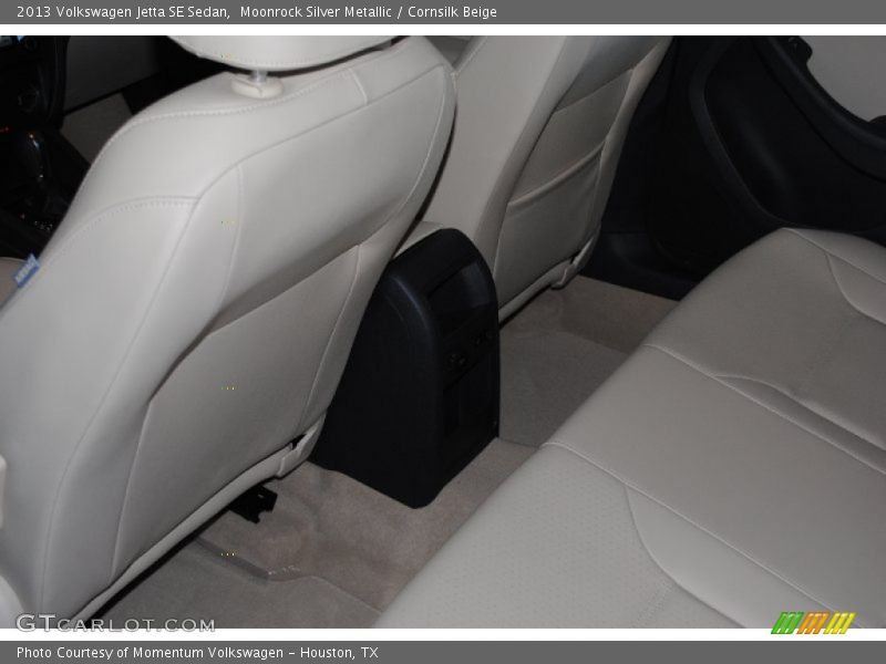 Moonrock Silver Metallic / Cornsilk Beige 2013 Volkswagen Jetta SE Sedan