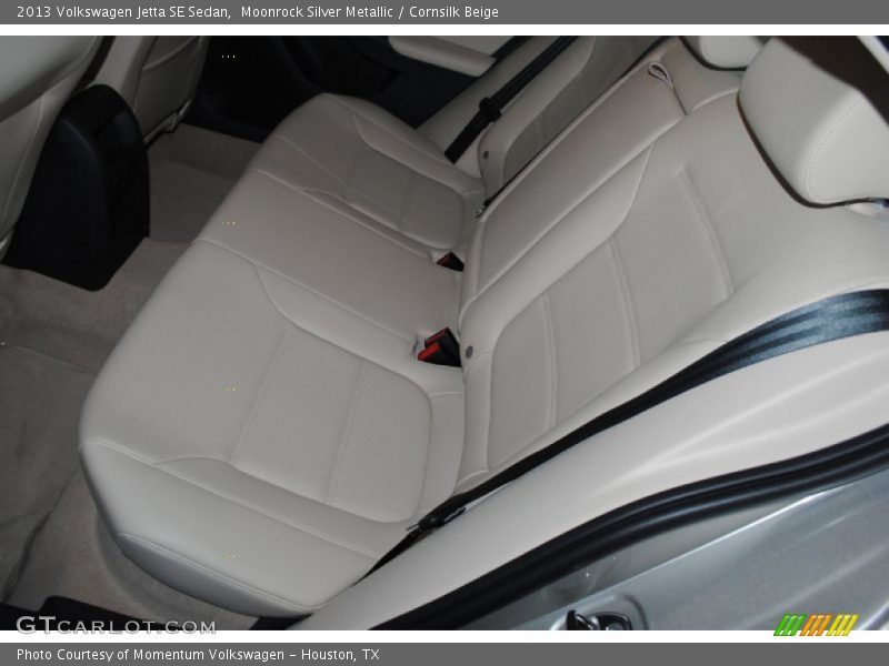 Moonrock Silver Metallic / Cornsilk Beige 2013 Volkswagen Jetta SE Sedan