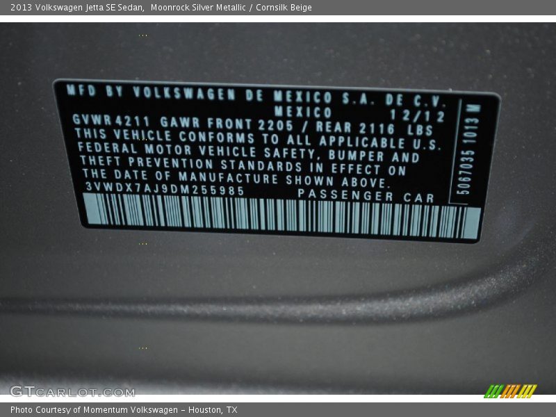 Moonrock Silver Metallic / Cornsilk Beige 2013 Volkswagen Jetta SE Sedan