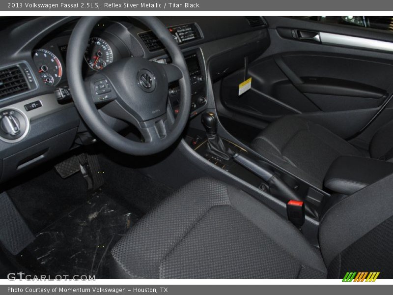 Reflex Silver Metallic / Titan Black 2013 Volkswagen Passat 2.5L S