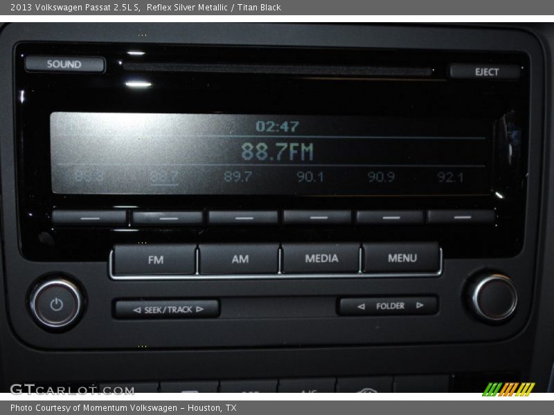 Reflex Silver Metallic / Titan Black 2013 Volkswagen Passat 2.5L S
