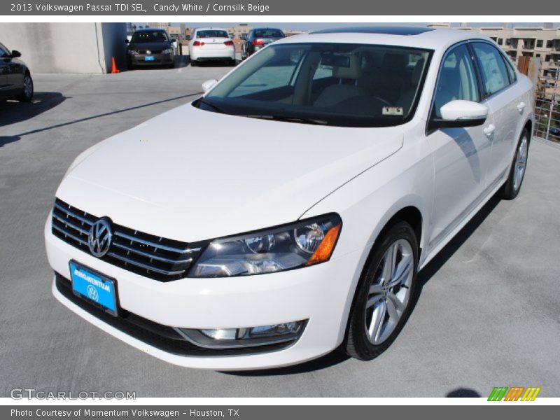 Candy White / Cornsilk Beige 2013 Volkswagen Passat TDI SEL
