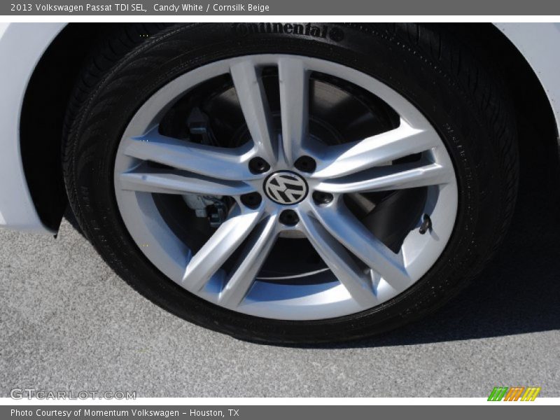 Candy White / Cornsilk Beige 2013 Volkswagen Passat TDI SEL