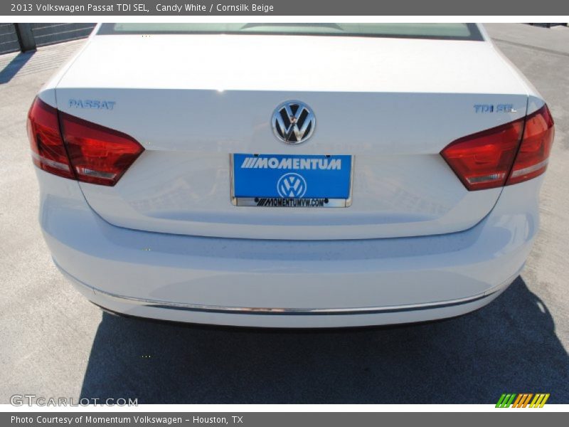 Candy White / Cornsilk Beige 2013 Volkswagen Passat TDI SEL