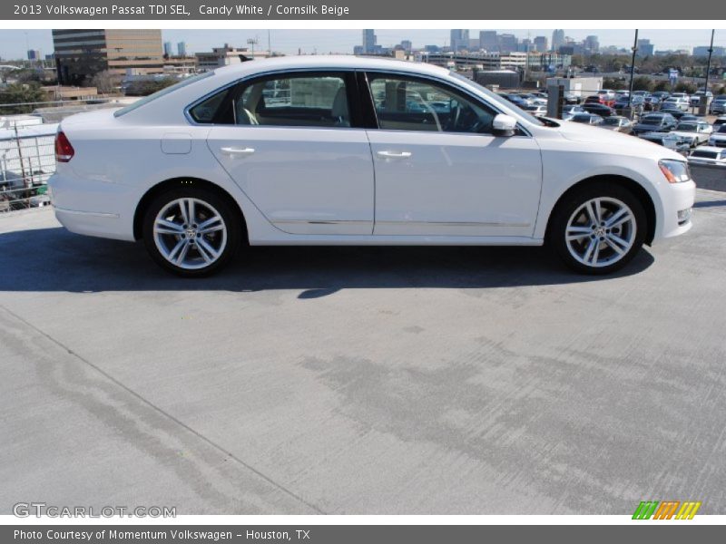Candy White / Cornsilk Beige 2013 Volkswagen Passat TDI SEL