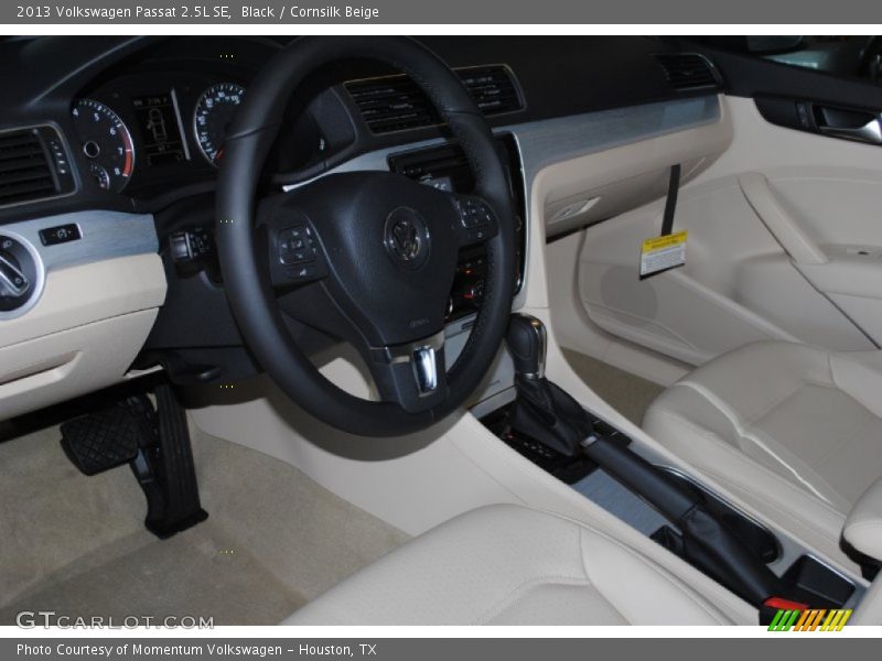 Black / Cornsilk Beige 2013 Volkswagen Passat 2.5L SE