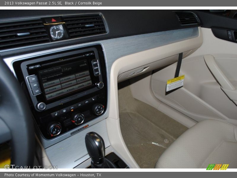 Black / Cornsilk Beige 2013 Volkswagen Passat 2.5L SE