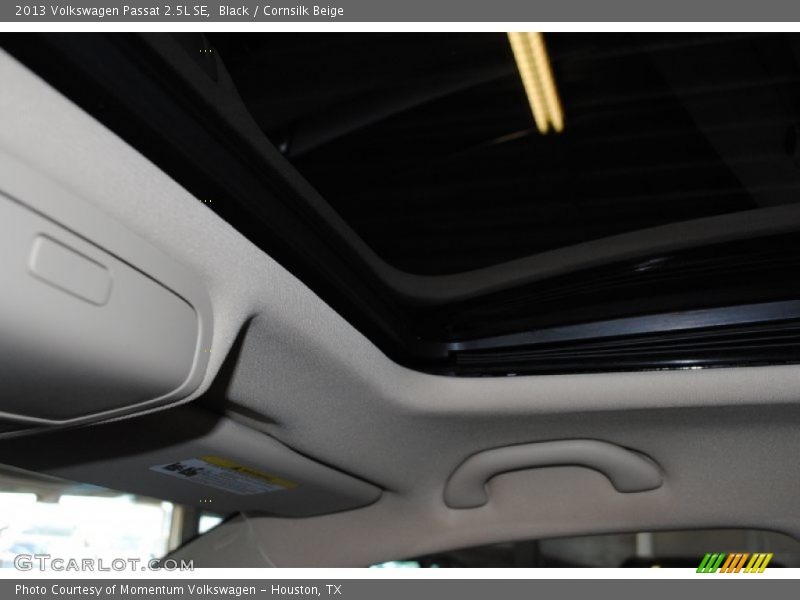 Black / Cornsilk Beige 2013 Volkswagen Passat 2.5L SE