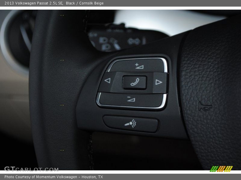 Black / Cornsilk Beige 2013 Volkswagen Passat 2.5L SE