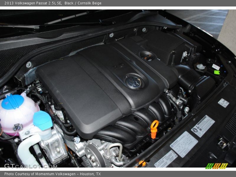 Black / Cornsilk Beige 2013 Volkswagen Passat 2.5L SE