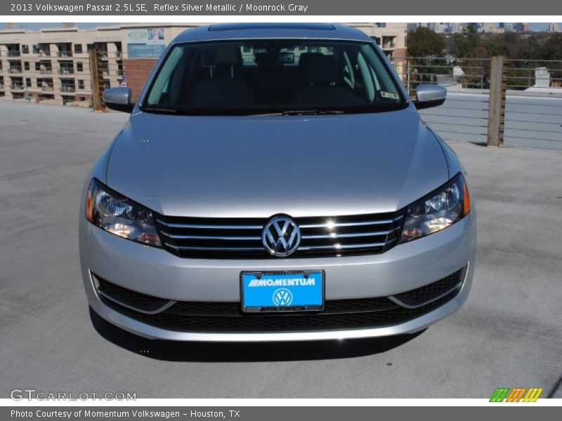 Reflex Silver Metallic / Moonrock Gray 2013 Volkswagen Passat 2.5L SE