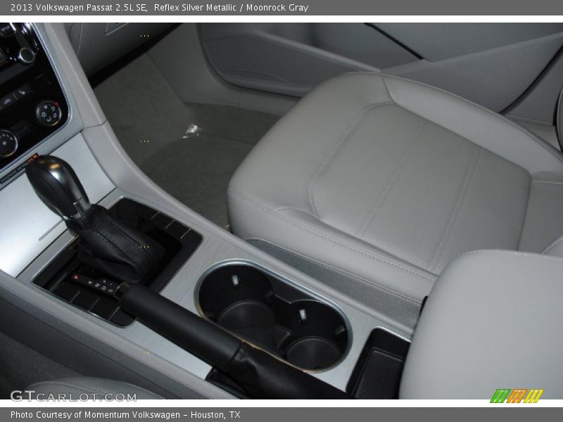 Reflex Silver Metallic / Moonrock Gray 2013 Volkswagen Passat 2.5L SE
