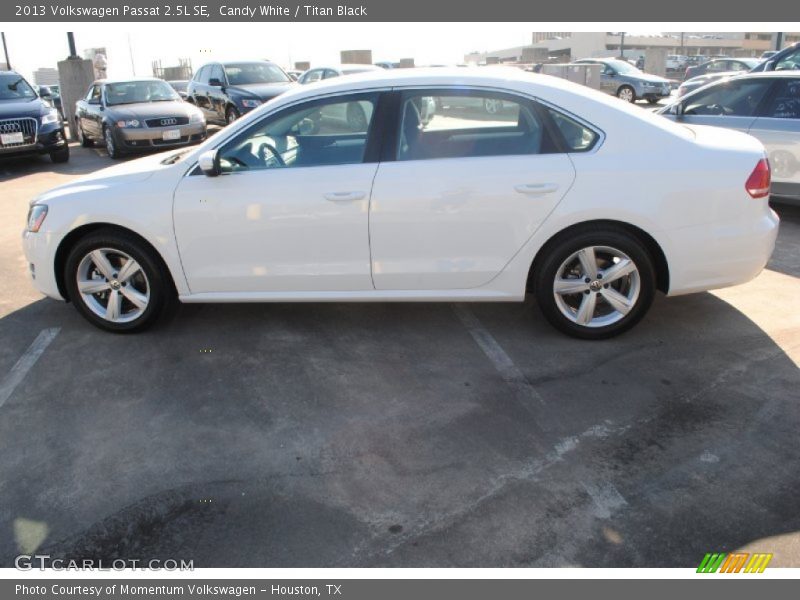 Candy White / Titan Black 2013 Volkswagen Passat 2.5L SE