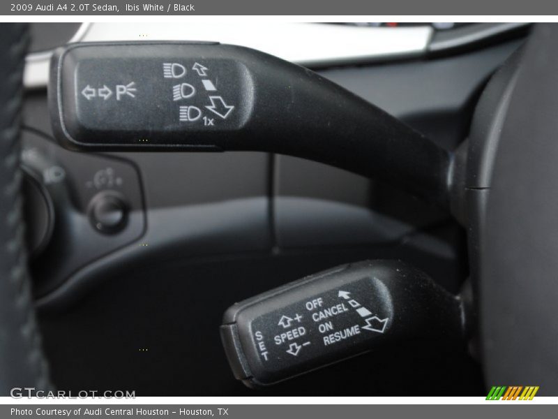 Ibis White / Black 2009 Audi A4 2.0T Sedan