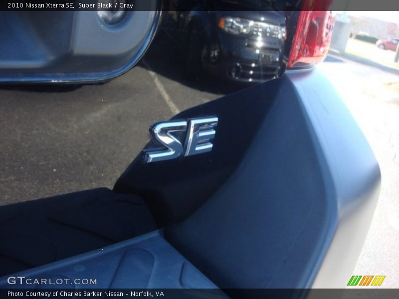 Super Black / Gray 2010 Nissan Xterra SE