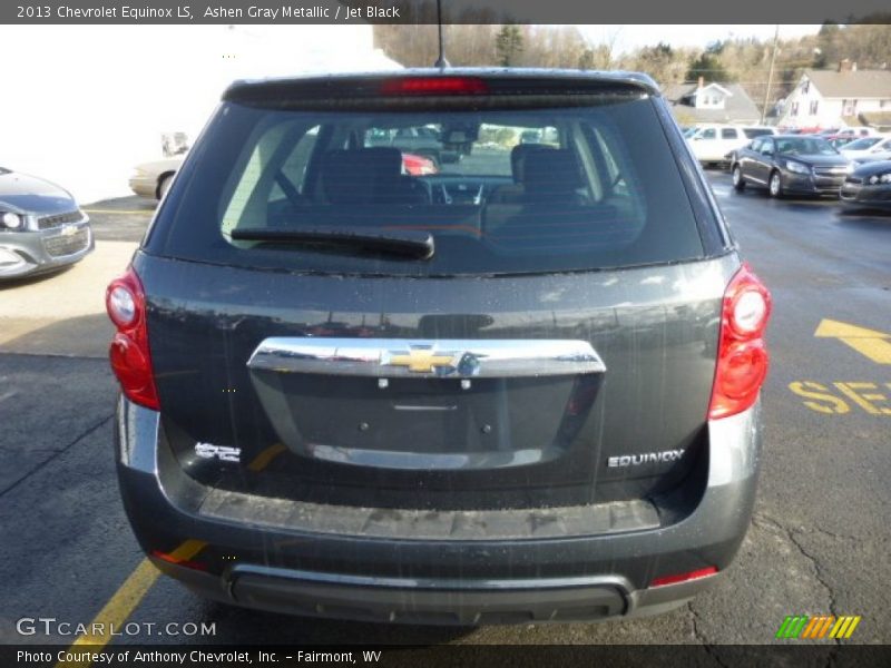 Ashen Gray Metallic / Jet Black 2013 Chevrolet Equinox LS