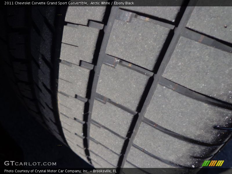 Arctic White / Ebony Black 2011 Chevrolet Corvette Grand Sport Convertible