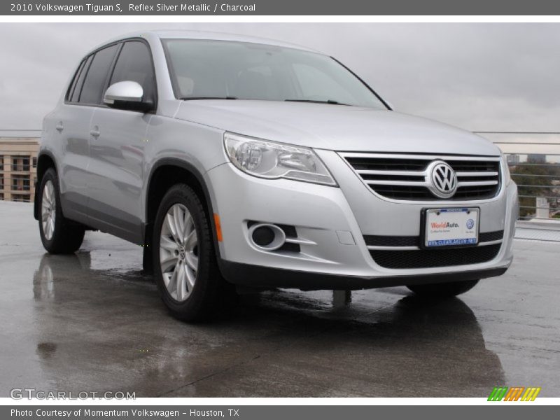 Reflex Silver Metallic / Charcoal 2010 Volkswagen Tiguan S